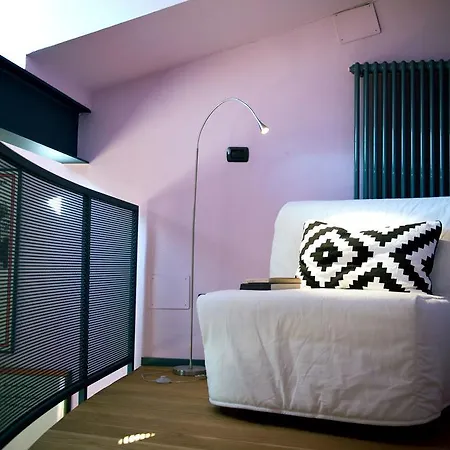 Casa Rossa - Bymyhomeincomo Tatil Evi