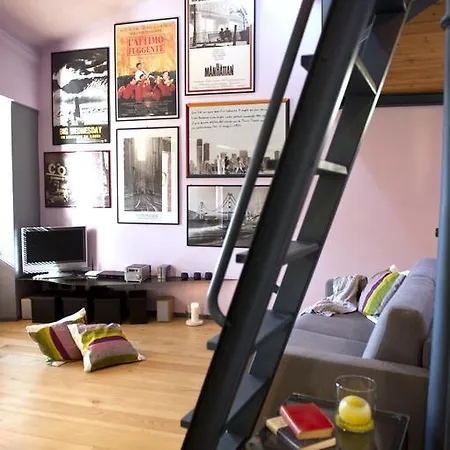 Casa Rossa - Bymyhomeincomo Tatil Evi