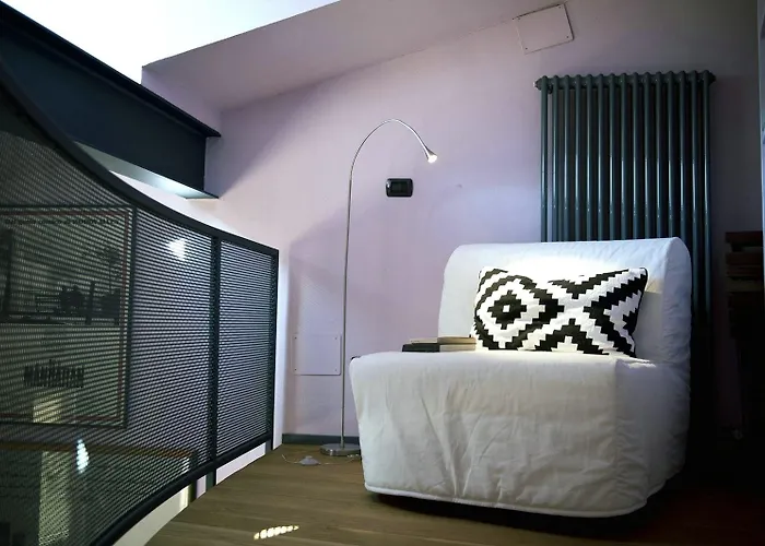 Casa Rossa - Bymyhomeincomo