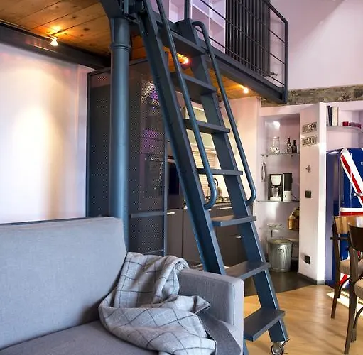 בית נופש Casa Rossa - Bymyhomeincomo צ'רנוביו