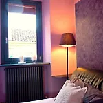 Semesterbostad Casa Rossa - Bymyhomeincomo Cernobbio