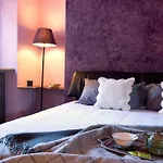 Casa Rossa - Bymyhomeincomo Semesterbostad Cernobbio