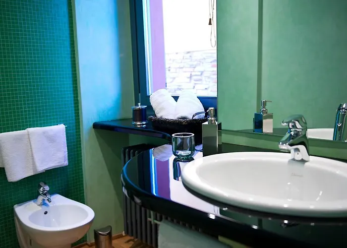 Casa Rossa - Bymyhomeincomo * Cernobbio