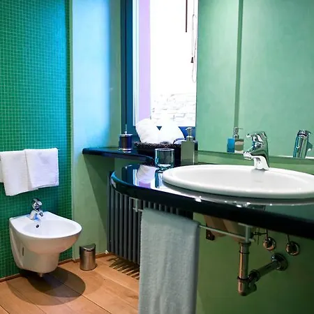 Casa Rossa - Bymyhomeincomo